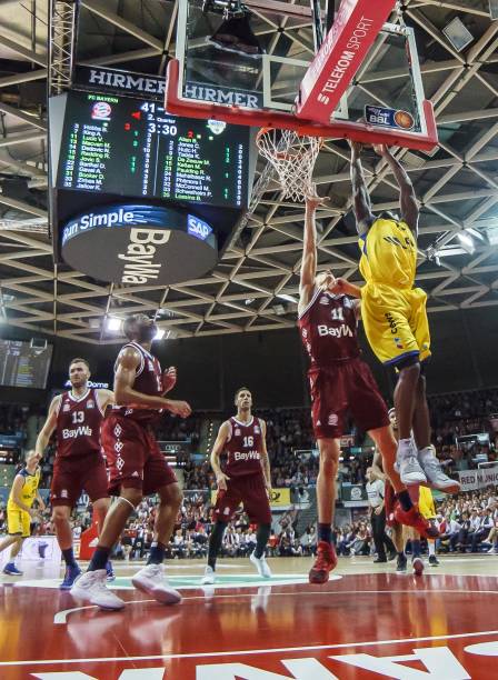 的连续低迷 的连续低迷