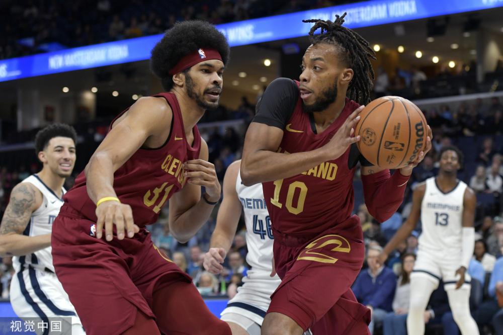 被进一步放 被进一步放