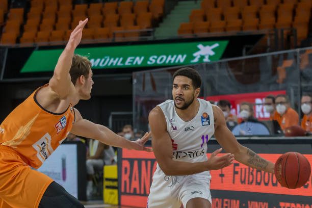 次挥拍之间 次挥拍之间